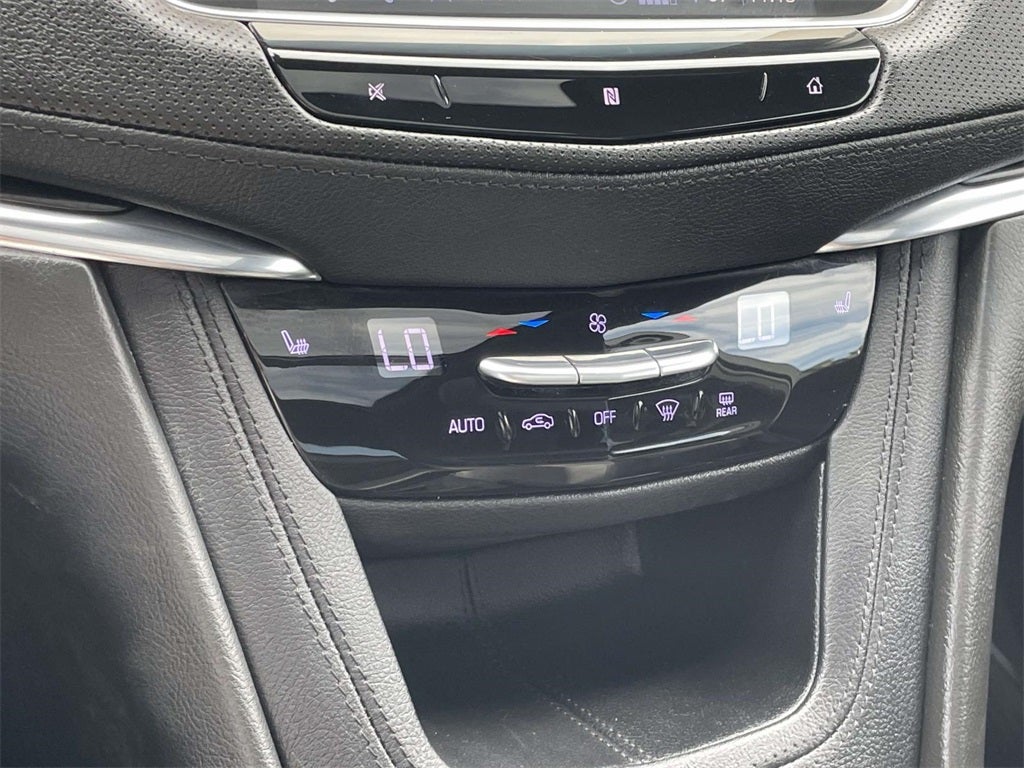 2020 Cadillac XT5 Premium Luxury