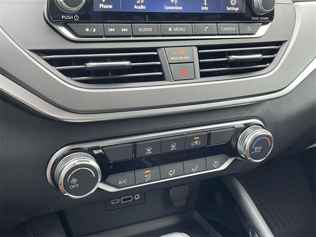 2025 Nissan Altima 2.5 SR