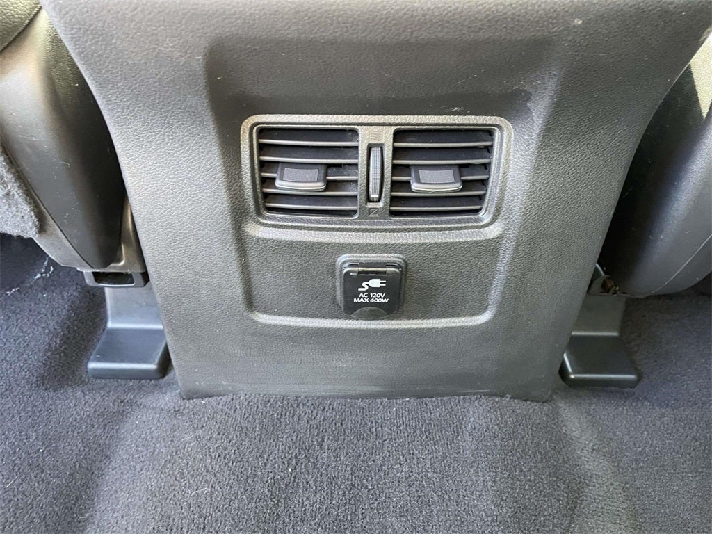 2017 Nissan Titan XD SL