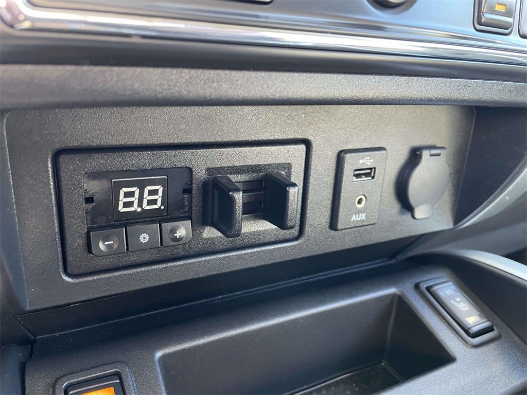 2017 Nissan Titan XD SL