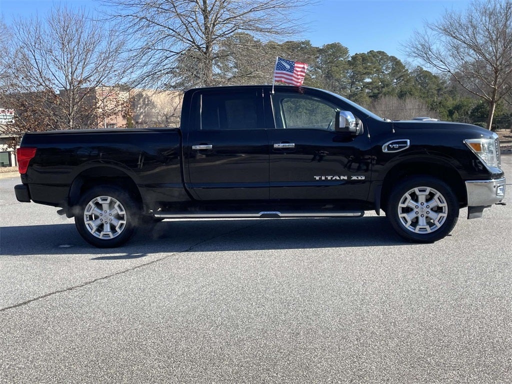 2017 Nissan Titan XD SL