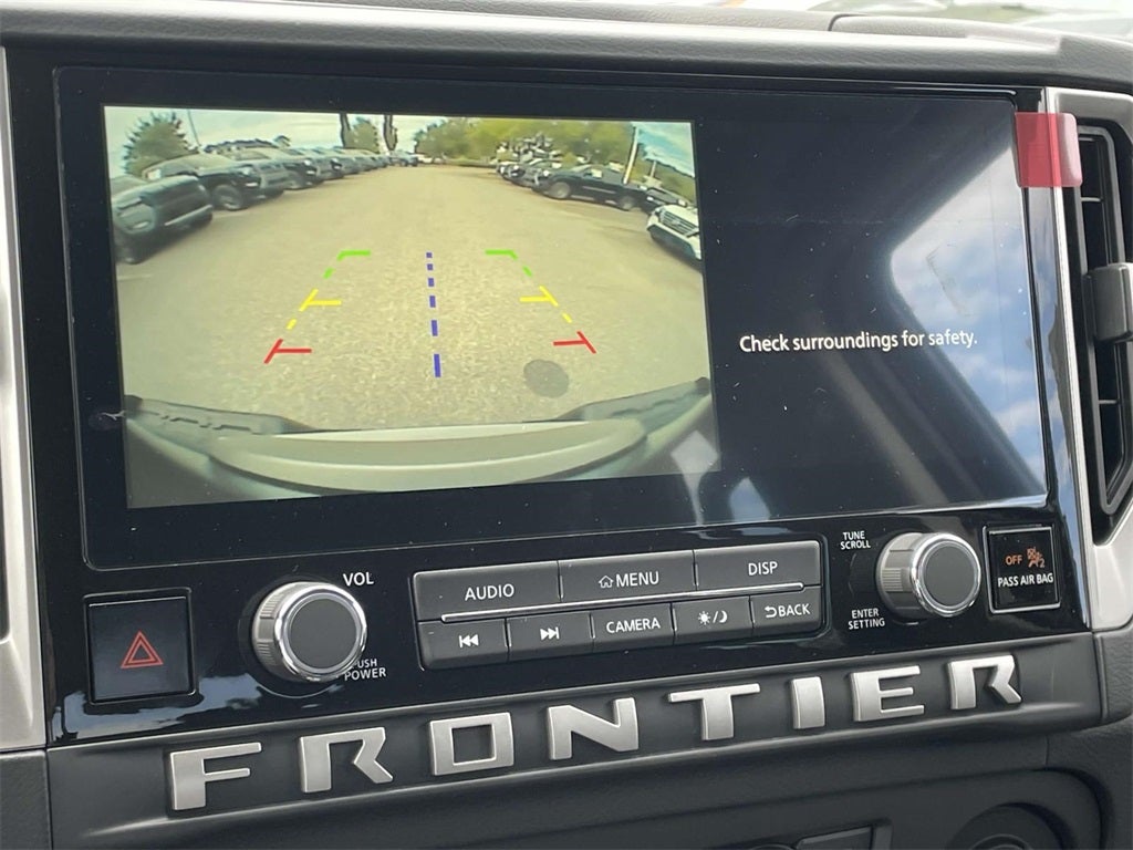 2025 Nissan Frontier SV