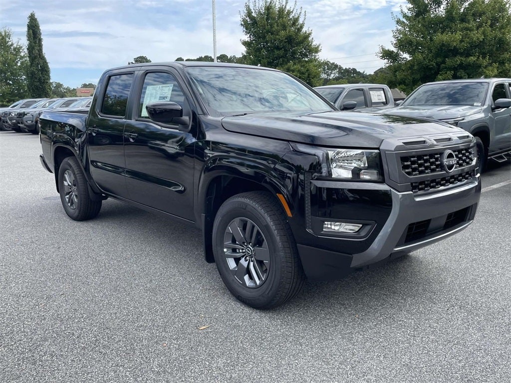 2025 Nissan Frontier SV