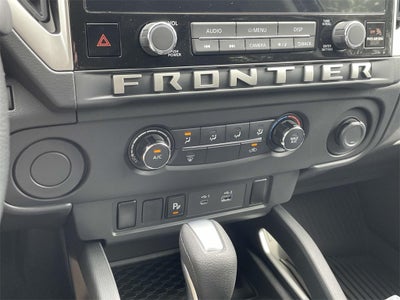 2025 Nissan Frontier SV