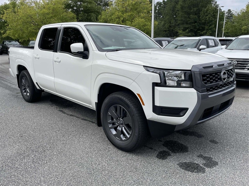 2025 Nissan Frontier SV