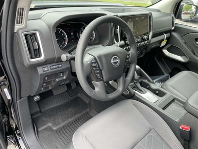 2025 Nissan Frontier SV
