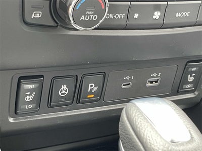 2025 Nissan Frontier SV