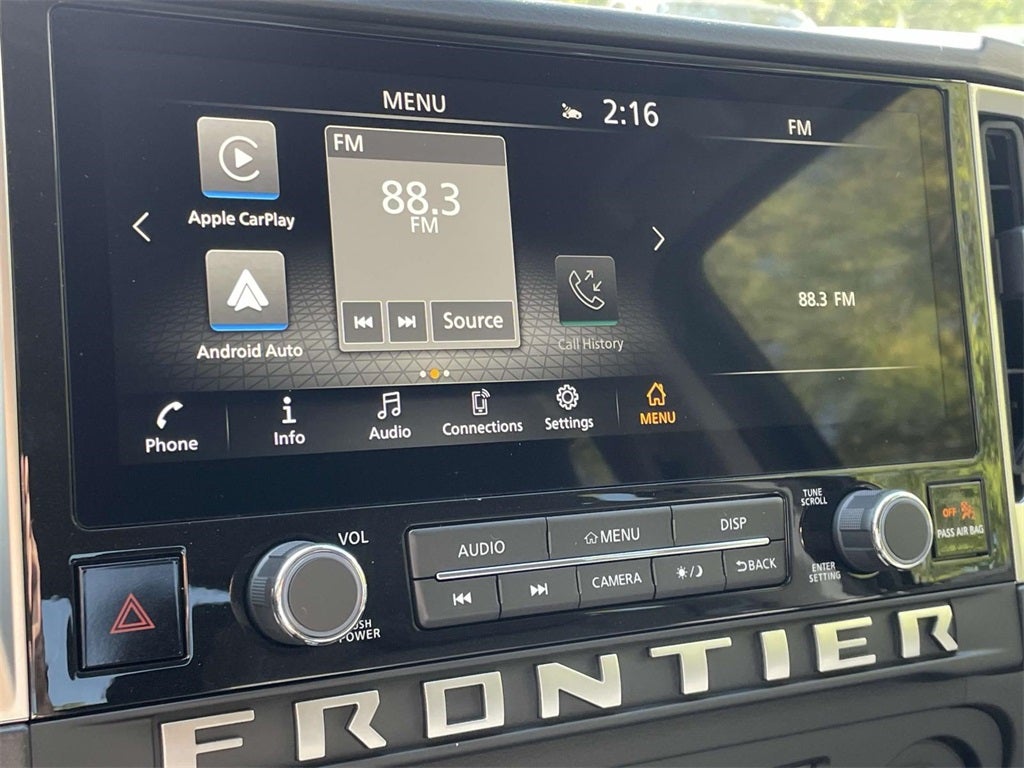 2025 Nissan Frontier SV