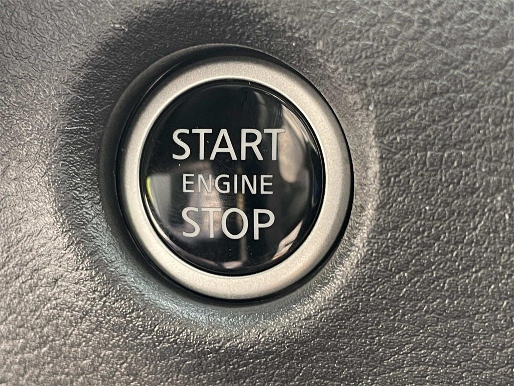 2025 Nissan Frontier PRO-X