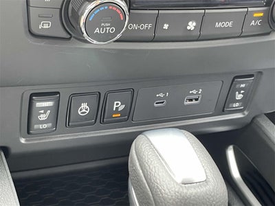 2025 Nissan Frontier SV