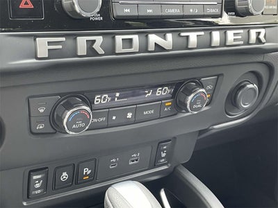 2025 Nissan Frontier SV