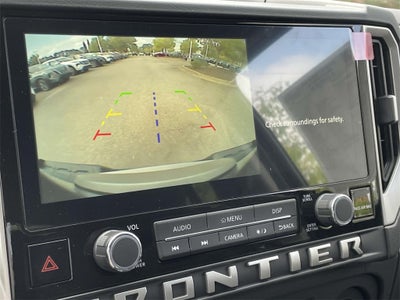 2025 Nissan Frontier SV