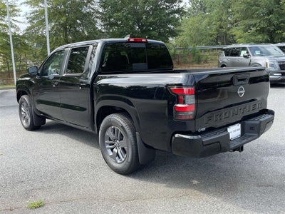 2025 Nissan Frontier SV