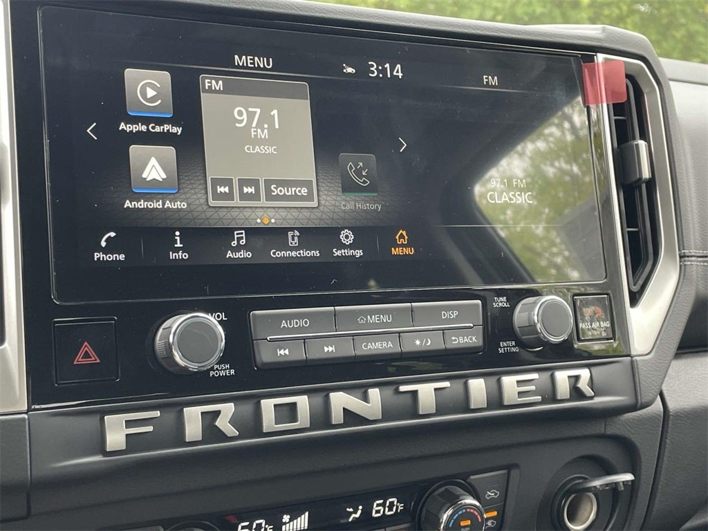 2025 Nissan Frontier SV
