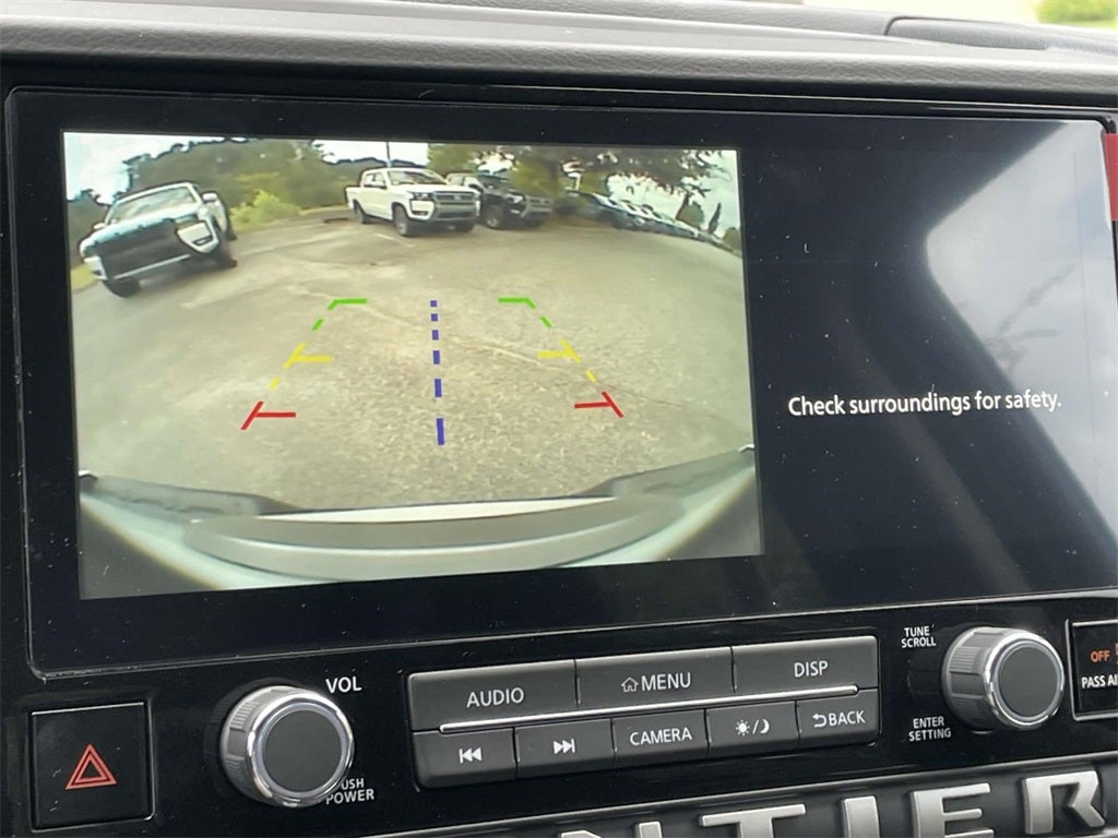 2025 Nissan Frontier SV