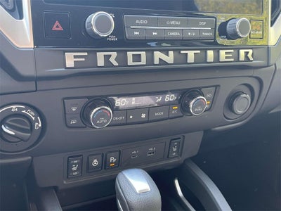 2025 Nissan Frontier SV