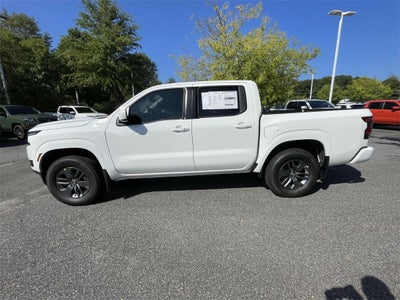 2025 Nissan Frontier SV