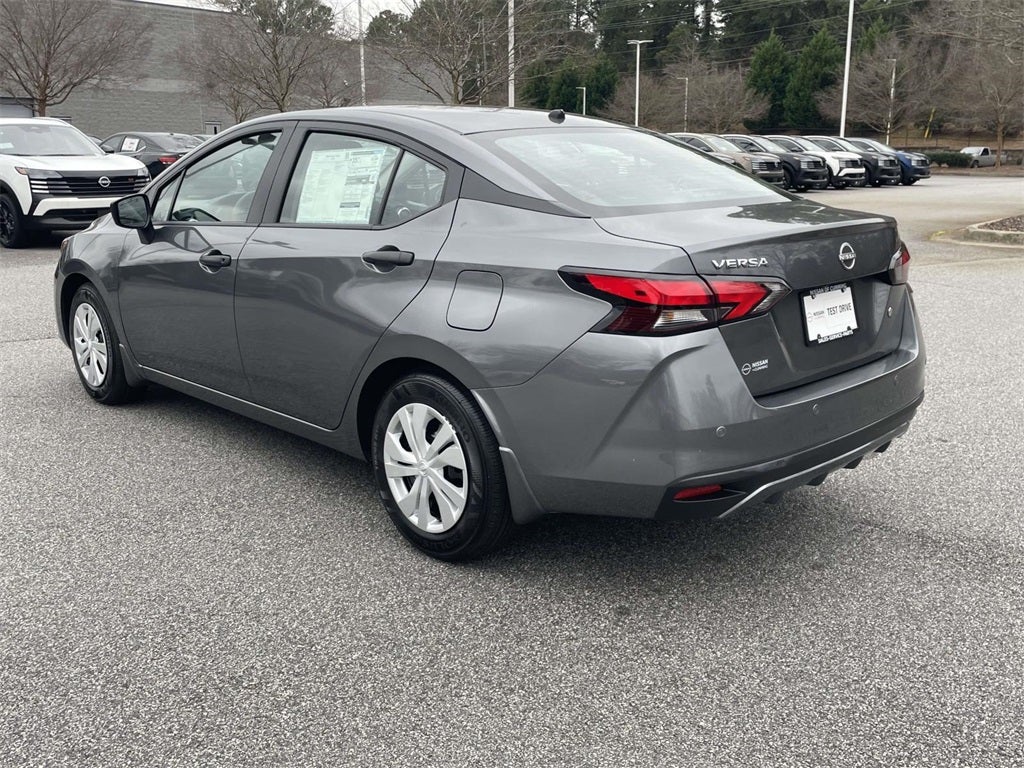 2025 Nissan Versa 1.6 S