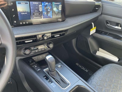 2026 Nissan Kicks SV