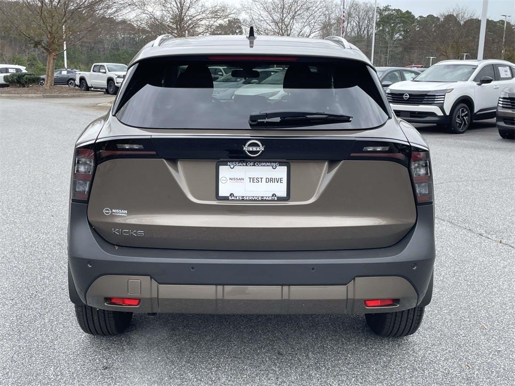 2026 Nissan Kicks SV