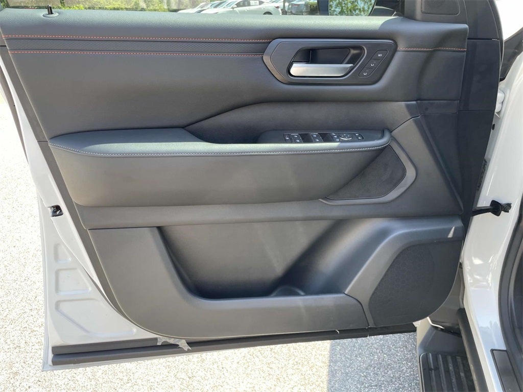 2025 Nissan Armada PRO-4X